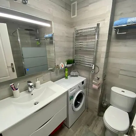 Cattaleya Family Paradise Apartment *